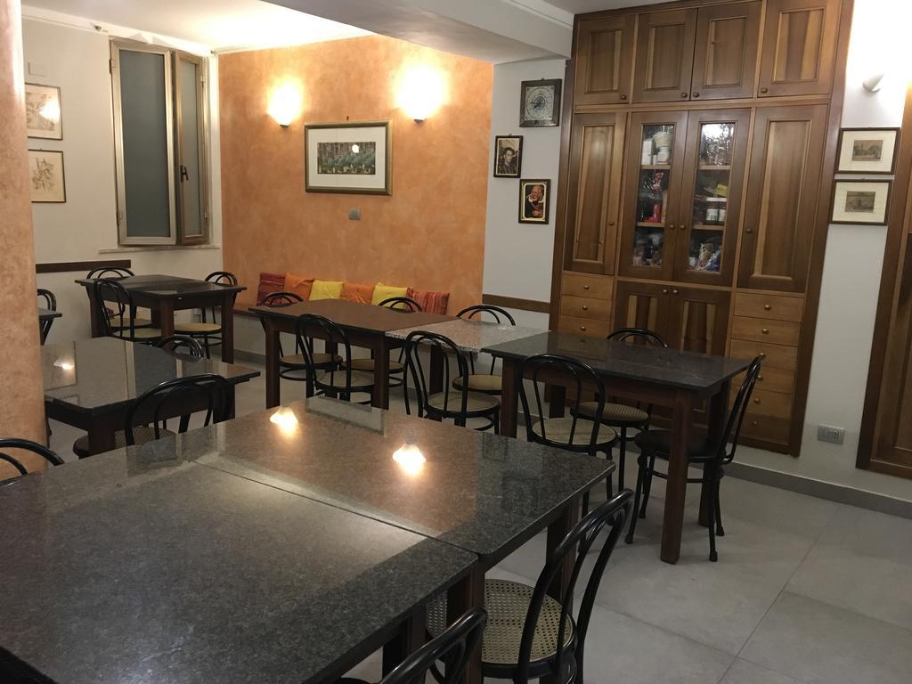 Hotel Bolognese Foligno Zewnętrze zdjęcie